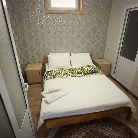 Alisher B&B Hotel Samarkand Esterno foto